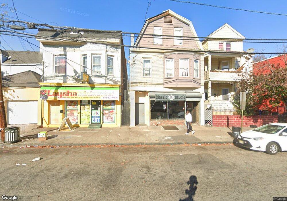 225 17th Ave, Paterson, NJ 07504 - photo 1