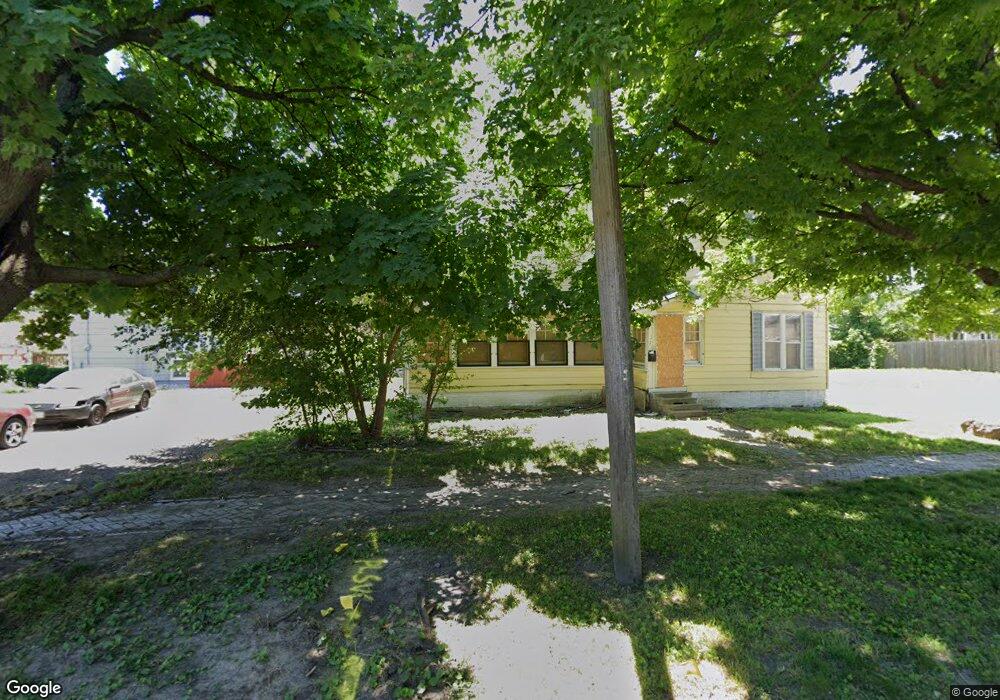 17 E Dunham Ave, Des Moines, IA 50315 - photo 1