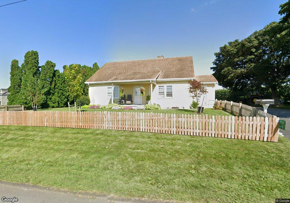 313 N Shirk Rd, New Holland, PA 17557 - photo 1