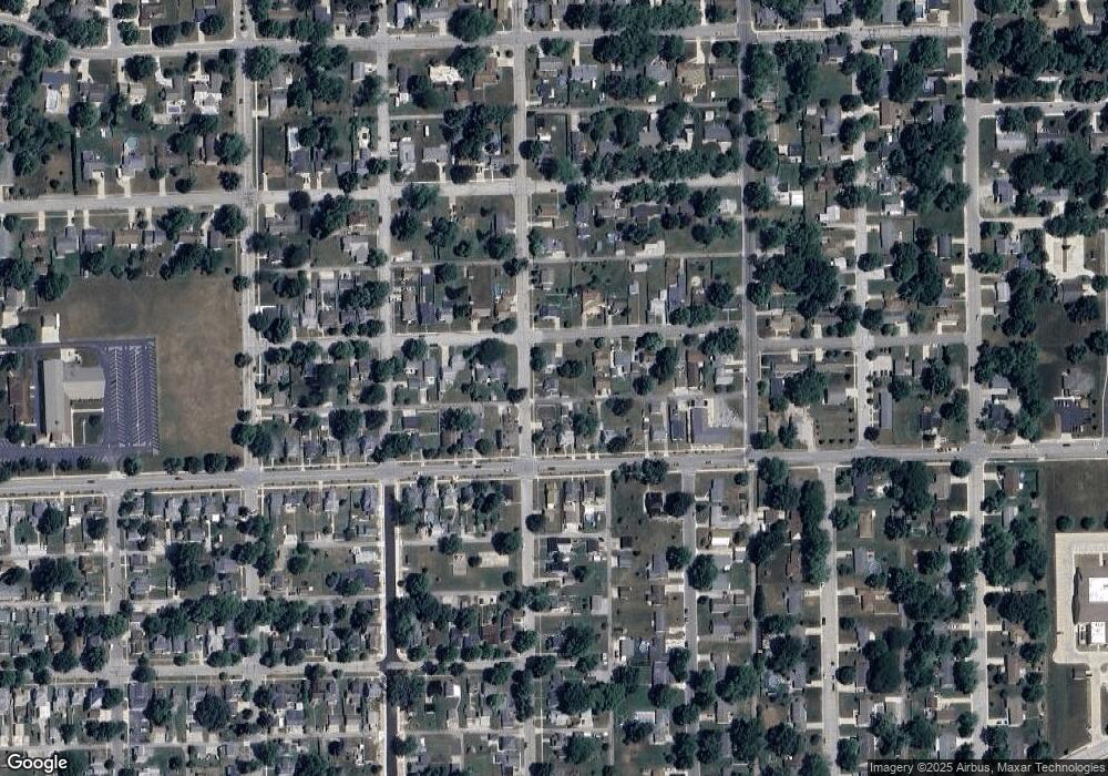 110 N Cleveland St, Auburn, IN 46706 - photo 1