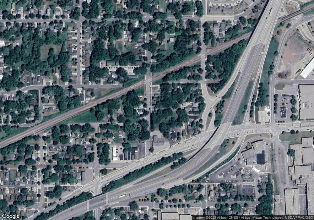 319 Hubbell Ave, Mankato, MN 56001 - photo 1