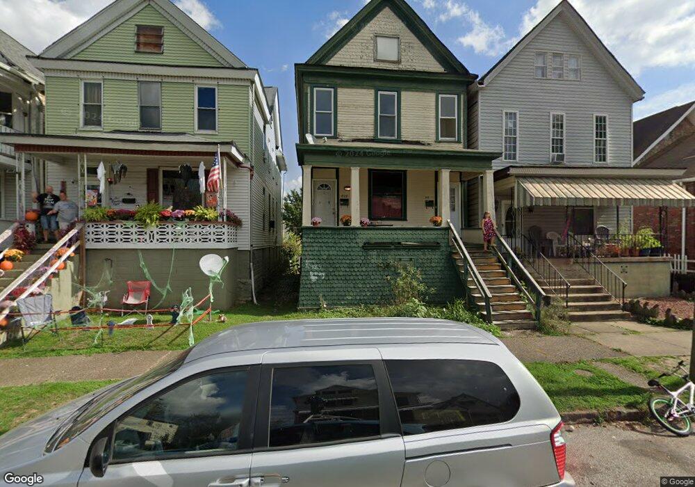 510 S Huron St unit 510 1/2, Wheeling, WV 26003 - photo 1