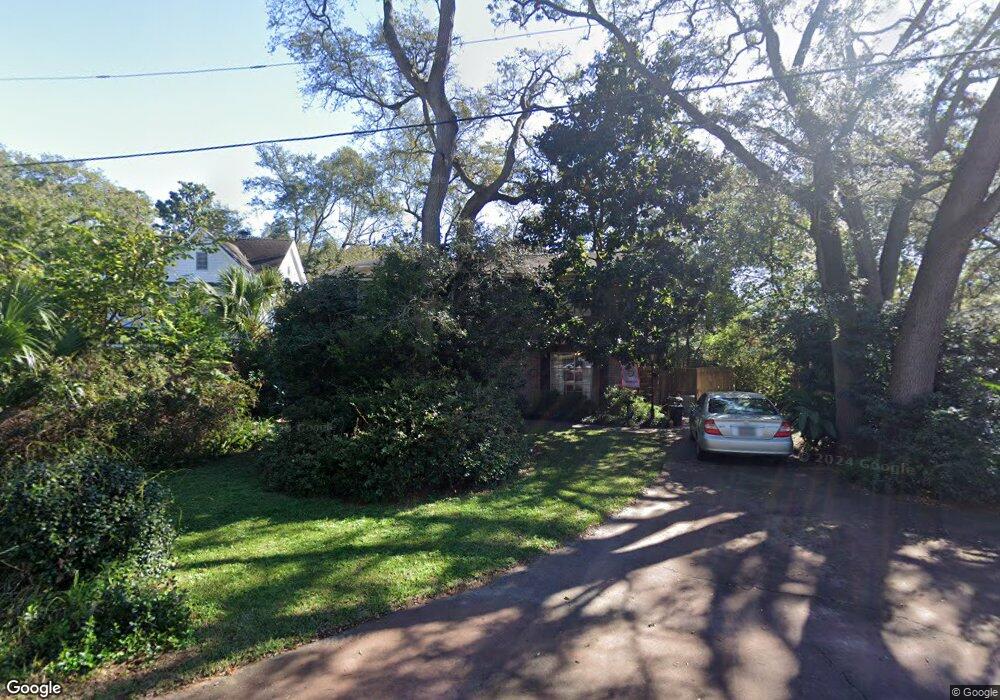 725 Page Ct, Saint Simons Island, GA 31522 - photo 1