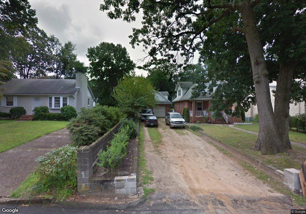 220 Chestnut St, Runnemede, NJ 08078 - photo 1