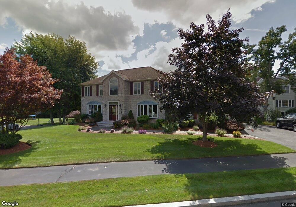 112 Lilah Ln, Reading, MA 01867 - photo 1