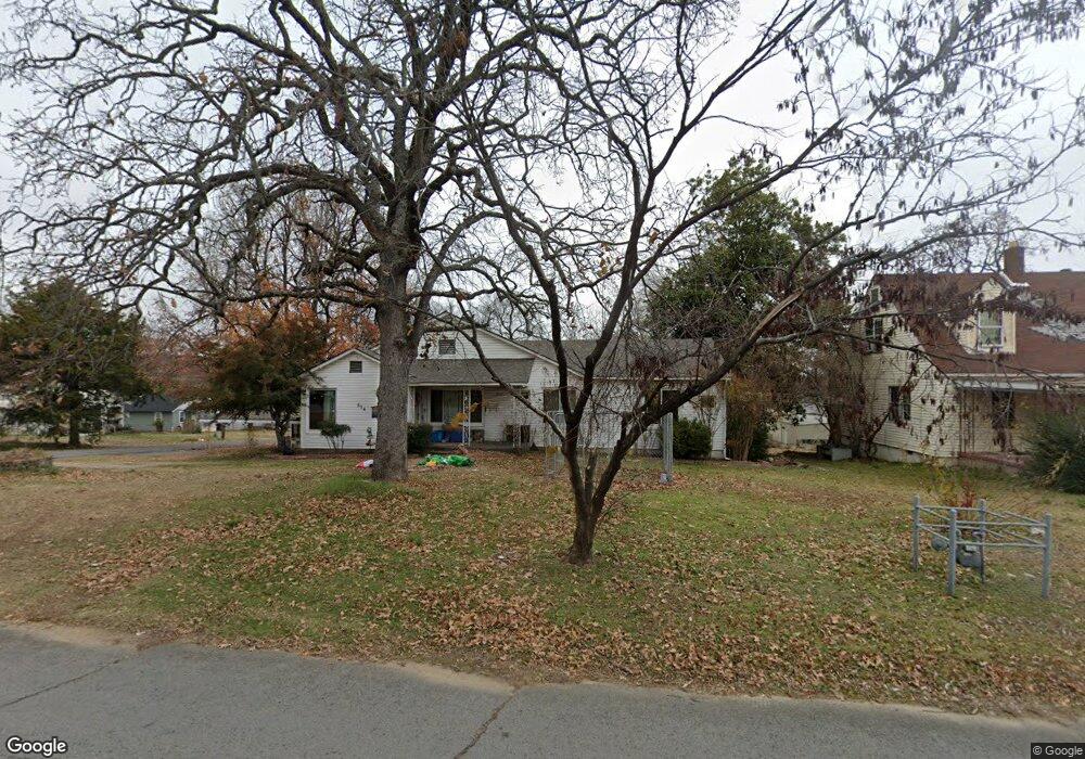 214 W Forrest Ave, Eufaula, OK 74432 - photo 1