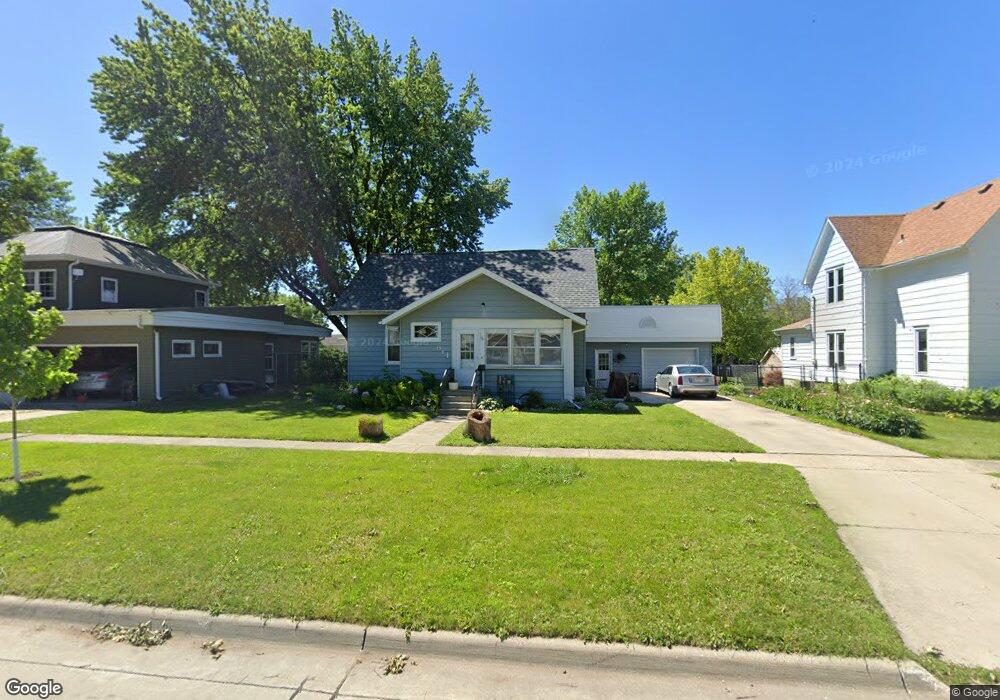 614 1st Ave SE, Clarion, IA 50525 - photo 1