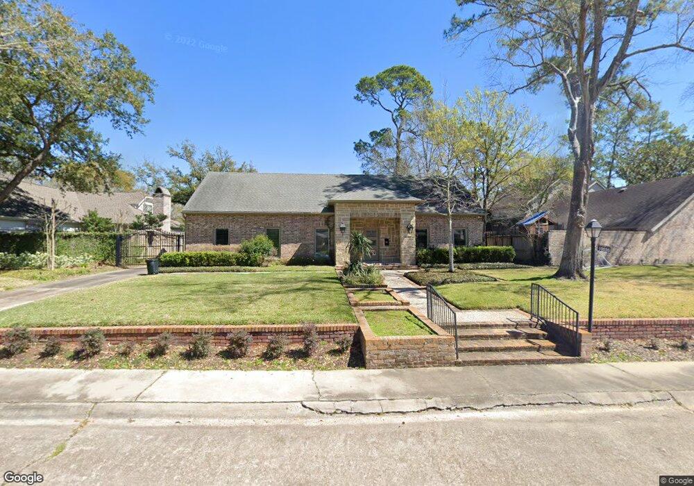 10026 Bayou Glen Rd, Houston, TX 77042 - photo 1