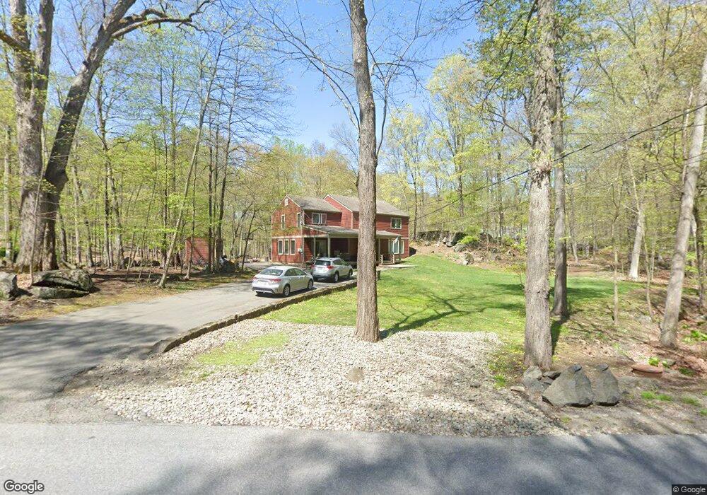 152 Colabaugh Pond Rd, Croton On Hudson, NY 10520 - photo 1