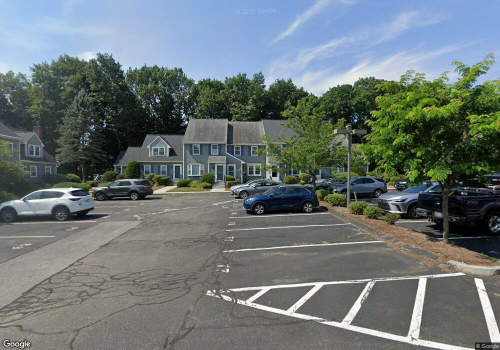 27 Washington Green, East Walpole, MA 02032 - photo 1