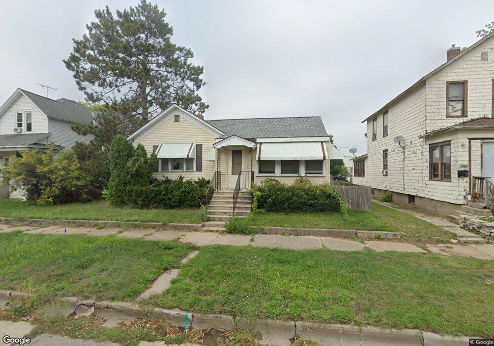 1308 15th Ave, Menominee, MI 49858 - photo 1