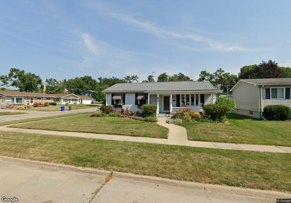 2336 William Ct NW, Cedar Rapids, IA 52405 - photo 1