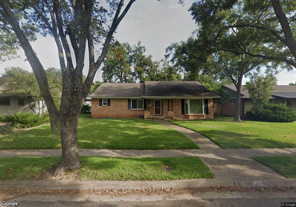 7038 Chantilly Ln, Dallas, TX 75214 - photo 1