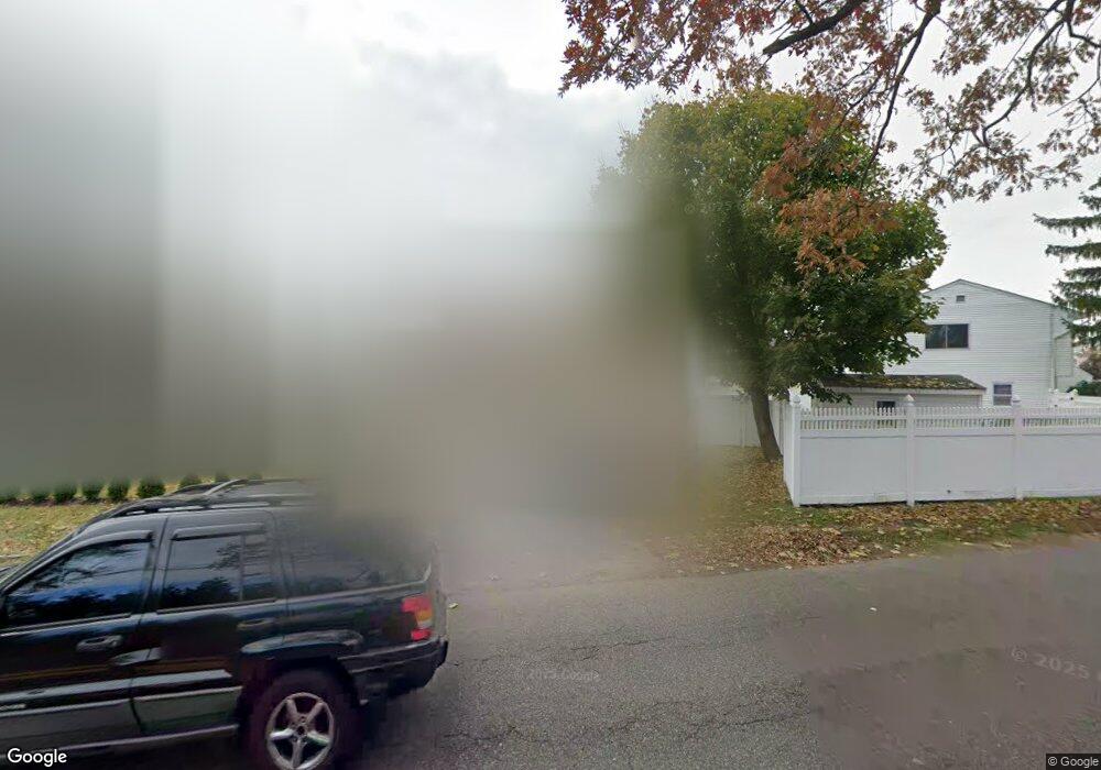 1909 N Strongs Rd, Copiague, NY 11726 - photo 1