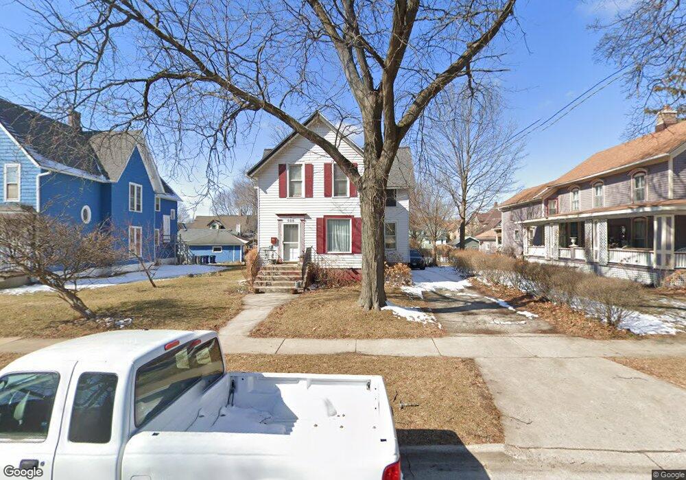 508 N Spring St, Elgin, IL 60120 - photo 1