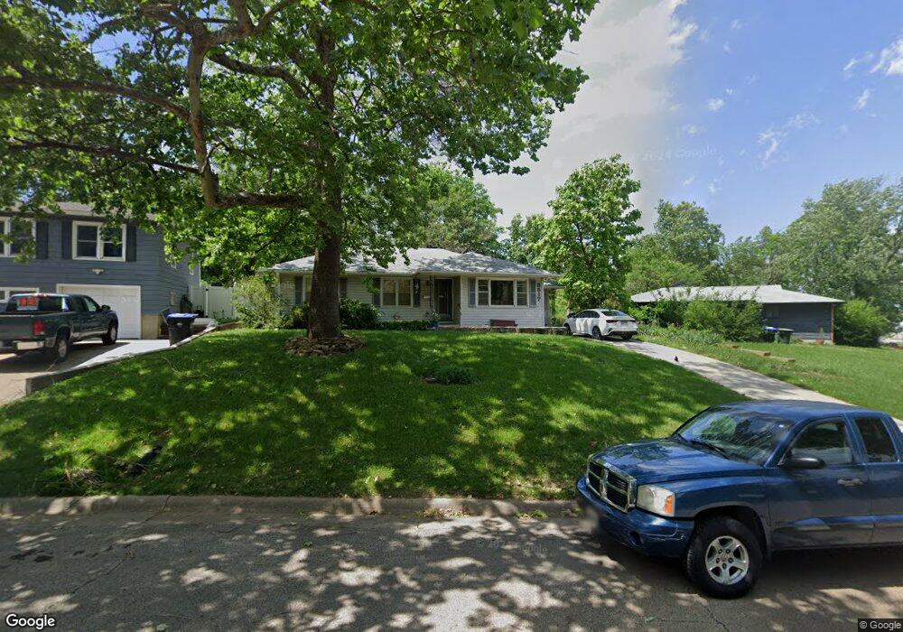 3517 SW Brendan Ave, Topeka, KS 66611 - photo 1