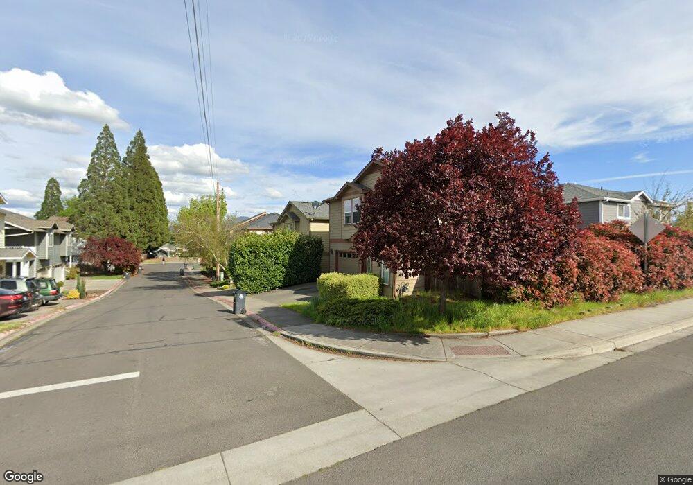 602 Shadow Way, Central Point, OR 97502 - photo 1