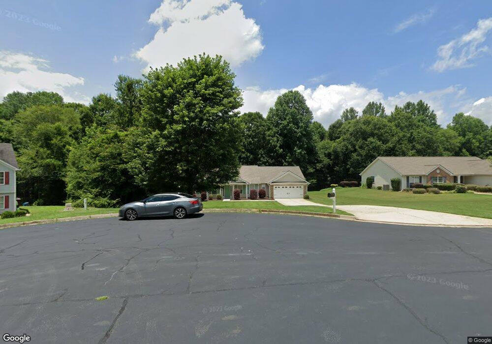 202 Rainbow Ln, Winder, GA 30680 - photo 1
