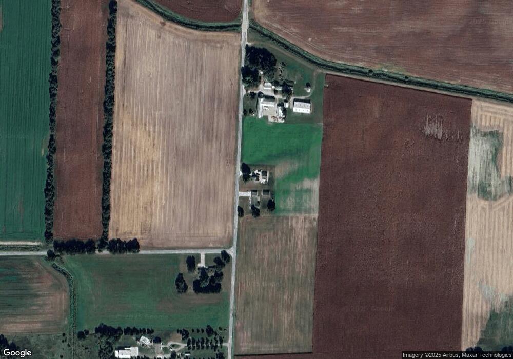 8395 S Block Rd, Birch Run, MI 48415 - photo 1