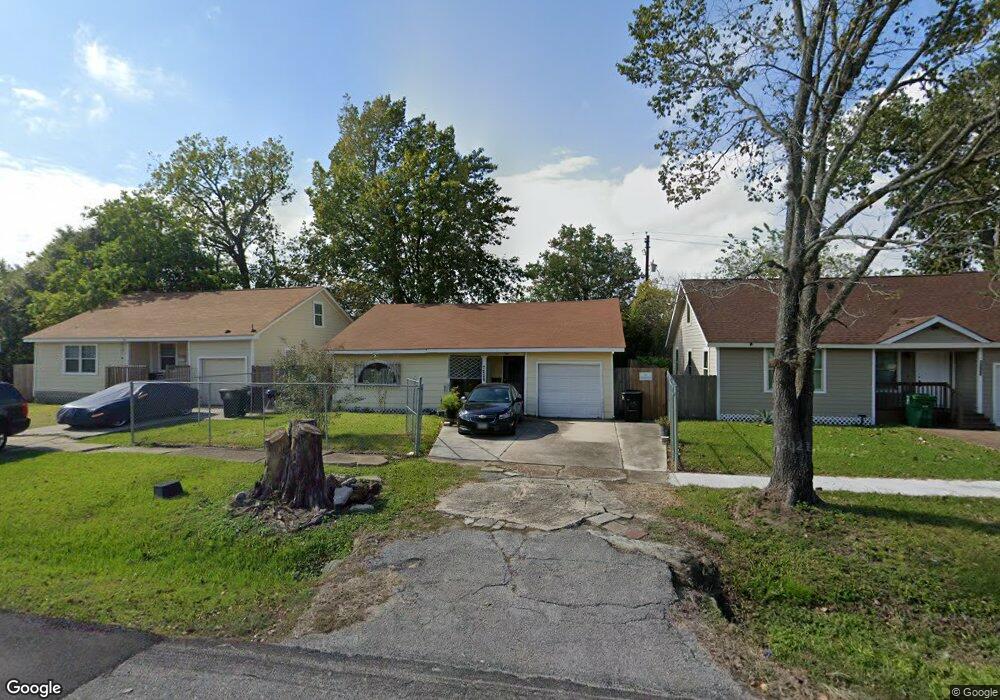 7226 Saint Augustine St, Houston, TX 77021 - photo 1