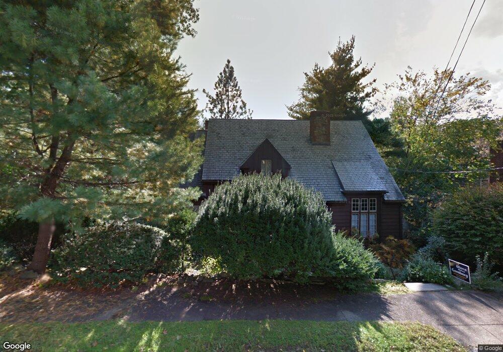 83 Devonshire Rd, Waban, MA 02468 - photo 1