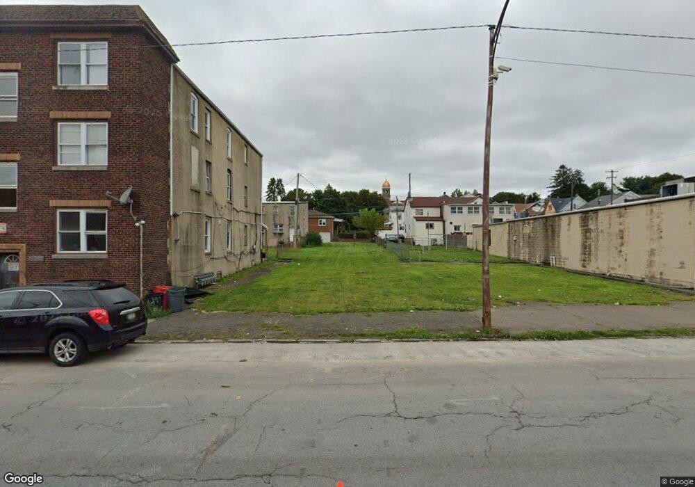 133 E Diamond Ave, Hazleton, PA 18201 - photo 1