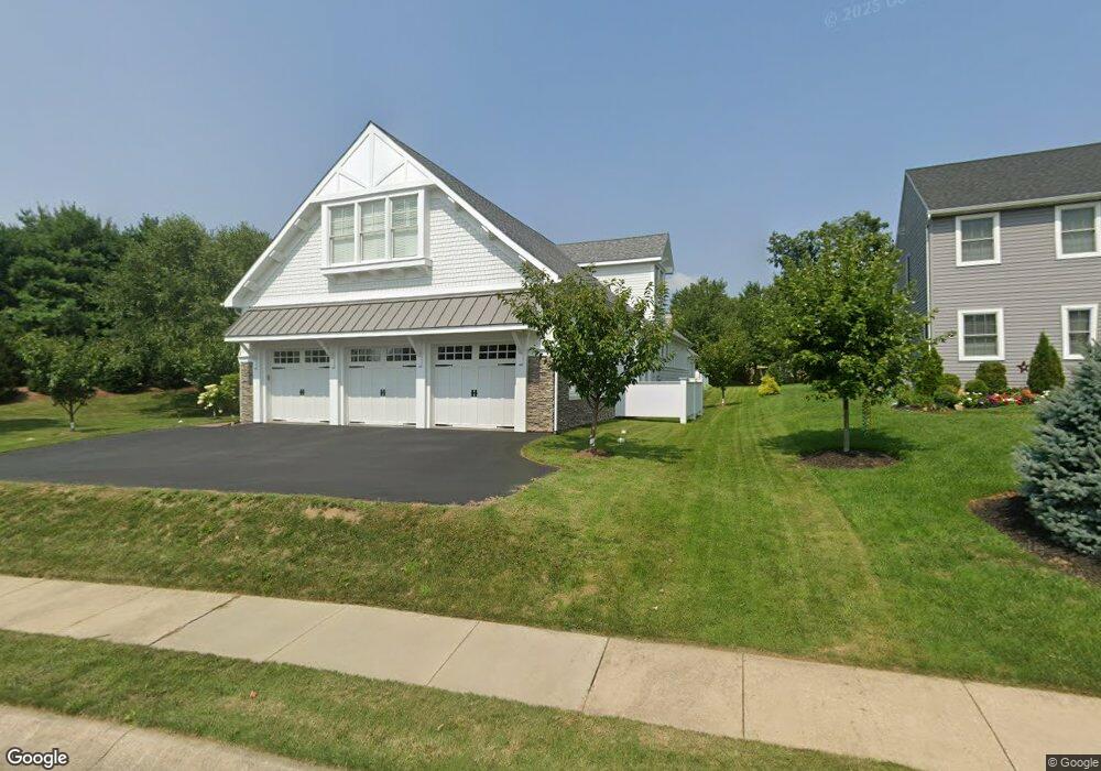 207 Strawberry St, Leola, PA 17540 - photo 1