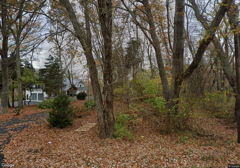 6-1 Meetinghouse Ln, Old Lyme, CT 06371 - photo 1