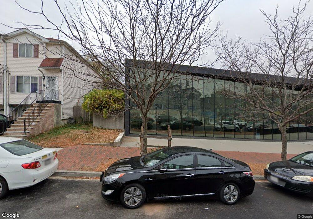 28 Wright St, Staten Island, NY 10304 - photo 1