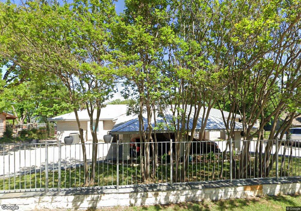 12220 Lake Forest Dr, Azle, TX 76020 - photo 1