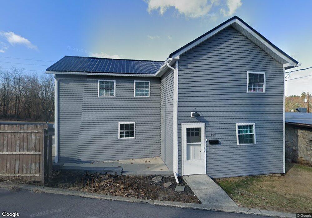 1142 E Drinker St, Dunmore, PA 18512 - photo 1