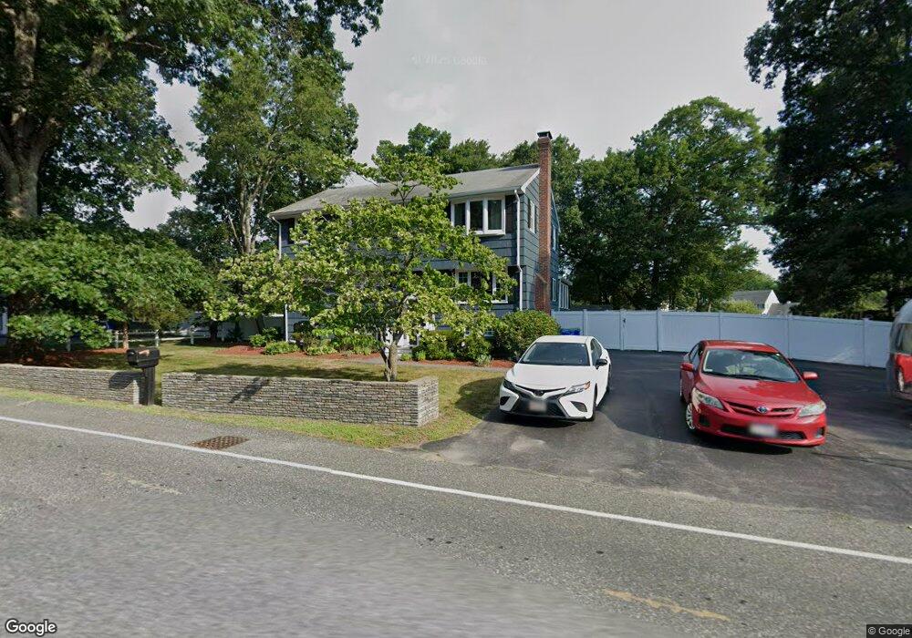 104 Summer St unit B, Rockland, MA 02370 - photo 1