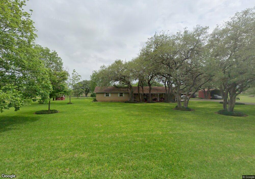 2469 Orange Ln, Beeville, TX 78102 - photo 1