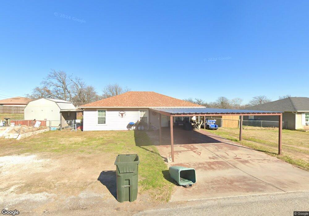 3203 Tumbleweed Ln, Granbury, TX 76049 - photo 1