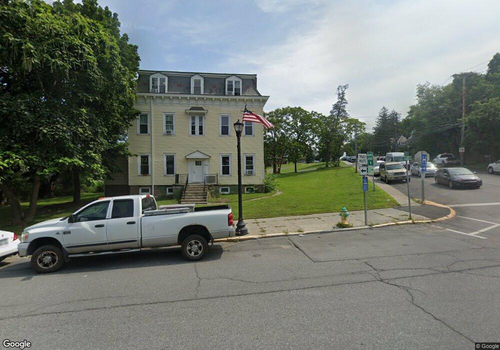 834 Warren St, Hudson, NY 12534 - photo 1