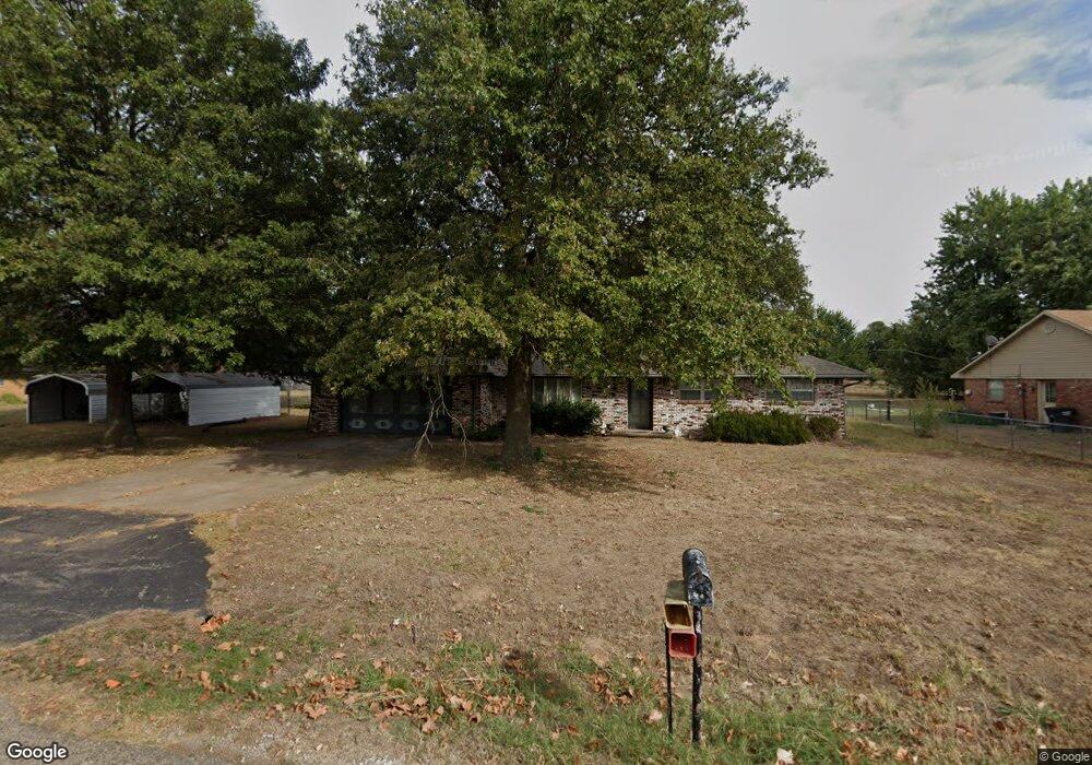 9 Clark Cir, Shawnee, OK 74804 - photo 1