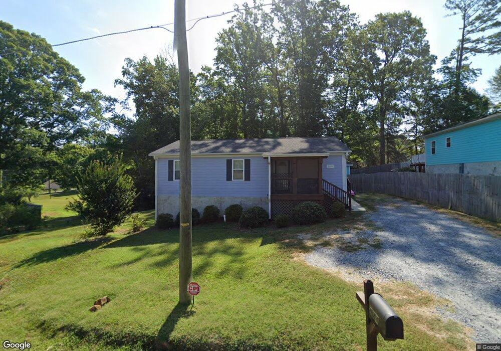2044 Yancey Ave, Asheboro, NC 27203 - photo 1