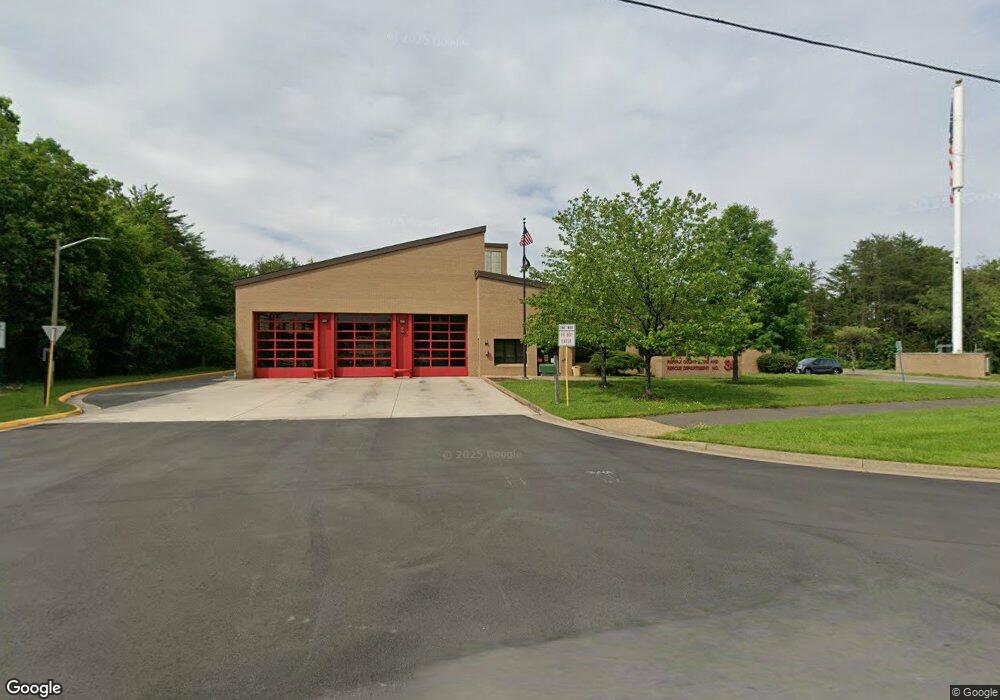 7801 Maritime Ln, Springfield, VA 22153 - photo 1