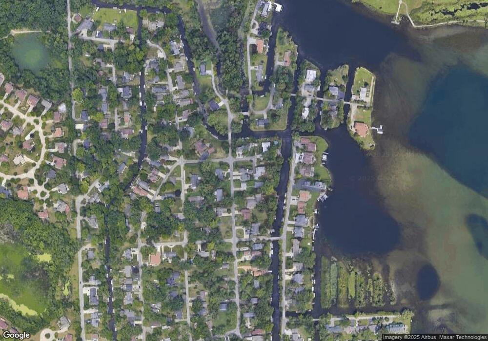 1811 Auburndale Ave, West Bloomfield, MI 48324 - photo 1