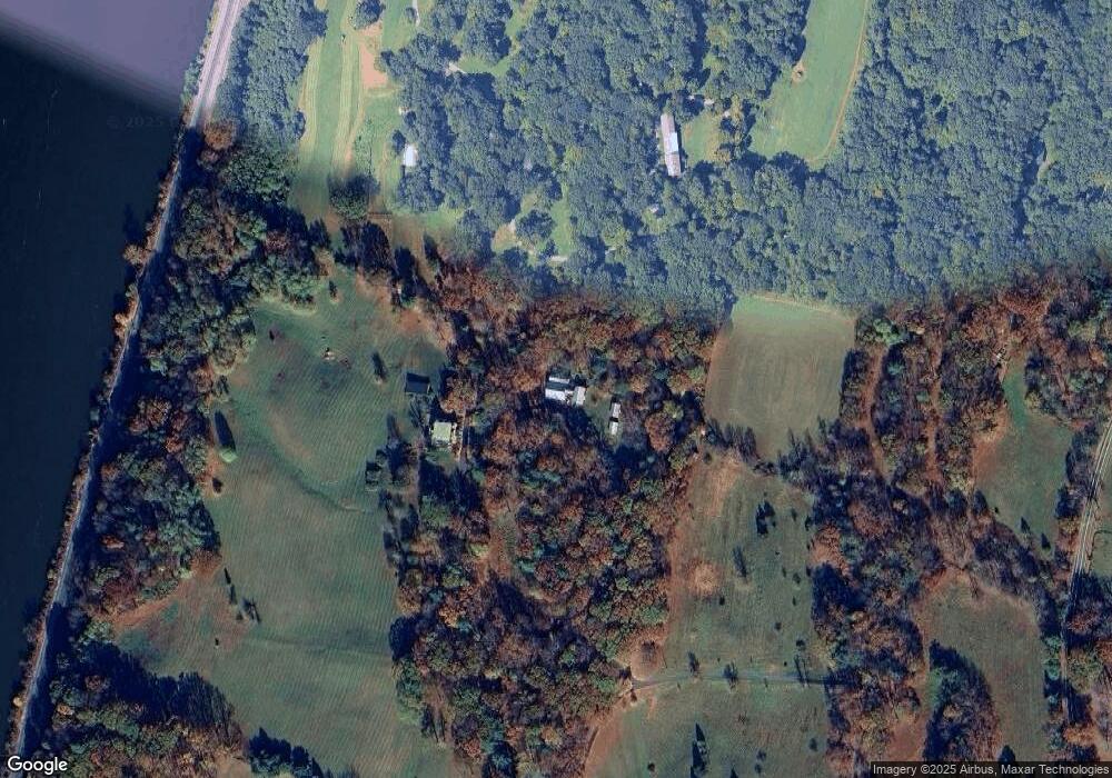 670 Woods Rd, Germantown, NY 12526 - photo 1