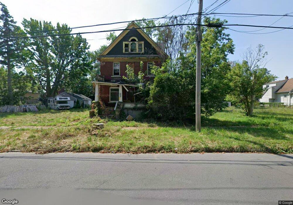 1939 Falls St, Niagara Falls, NY 14303 - photo 1