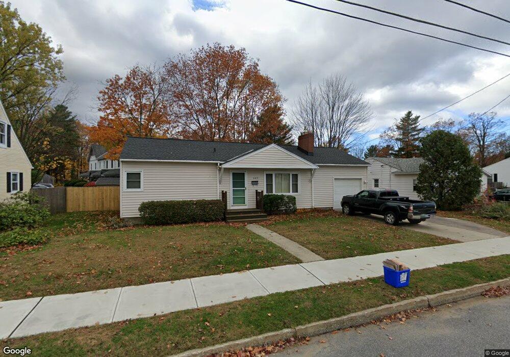 107 Farrington Pkwy, Burlington, VT 05408 - photo 1