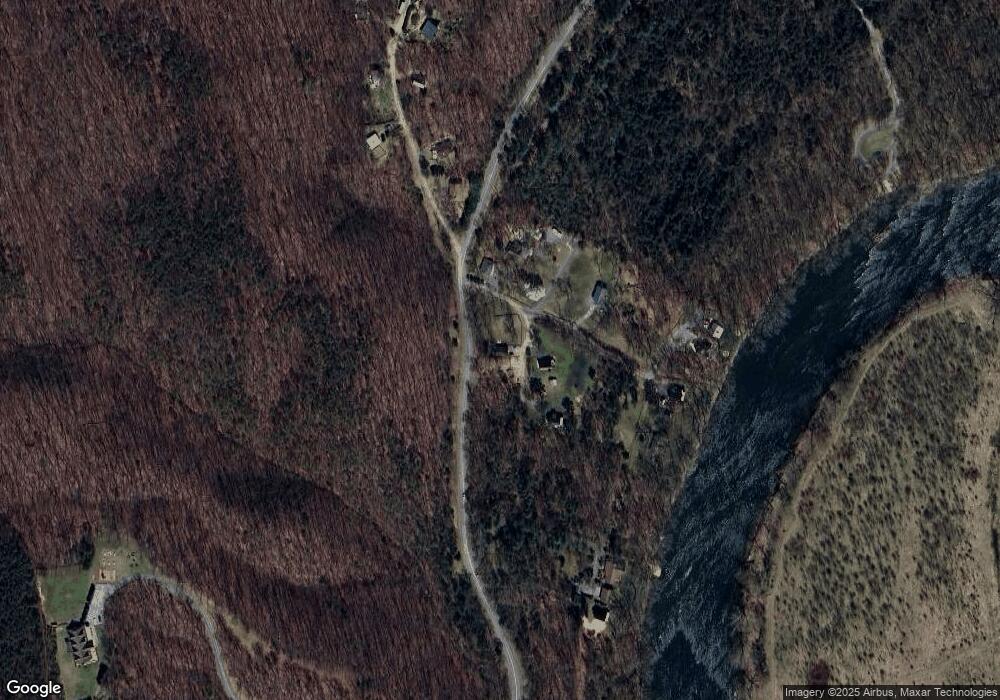 128 Fishermans Ln, Luray, VA 22835 - photo 1