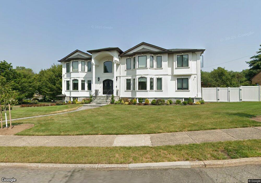 107 Ivanhoe Dr, Paramus, NJ 07652 - photo 1