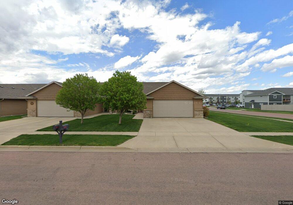 3610 E Woodsedge St, Sioux Falls, SD 57108 - photo 1