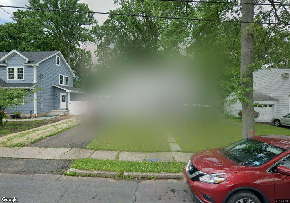 720 Pinewood Rd, Union, NJ 07083 - photo 1