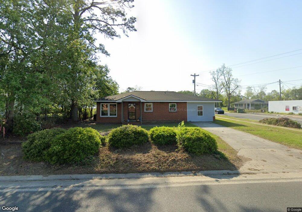 1001 Gaskin Ave S, Douglas, GA 31533 - photo 1