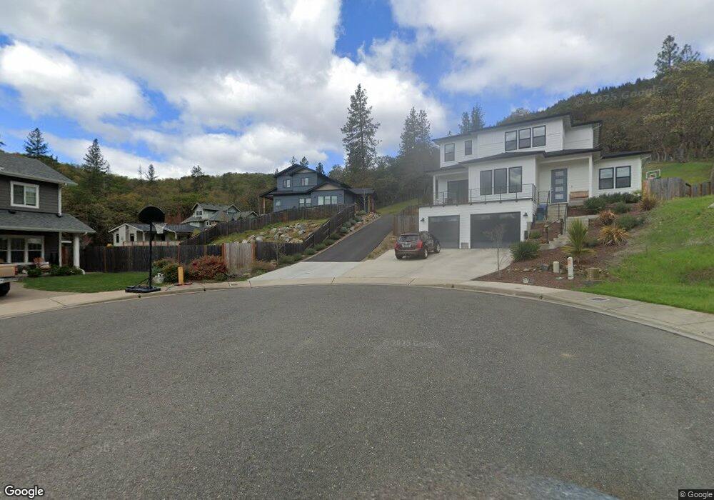 140 NE Bryce Ct, Grants Pass, OR 97526 - photo 1