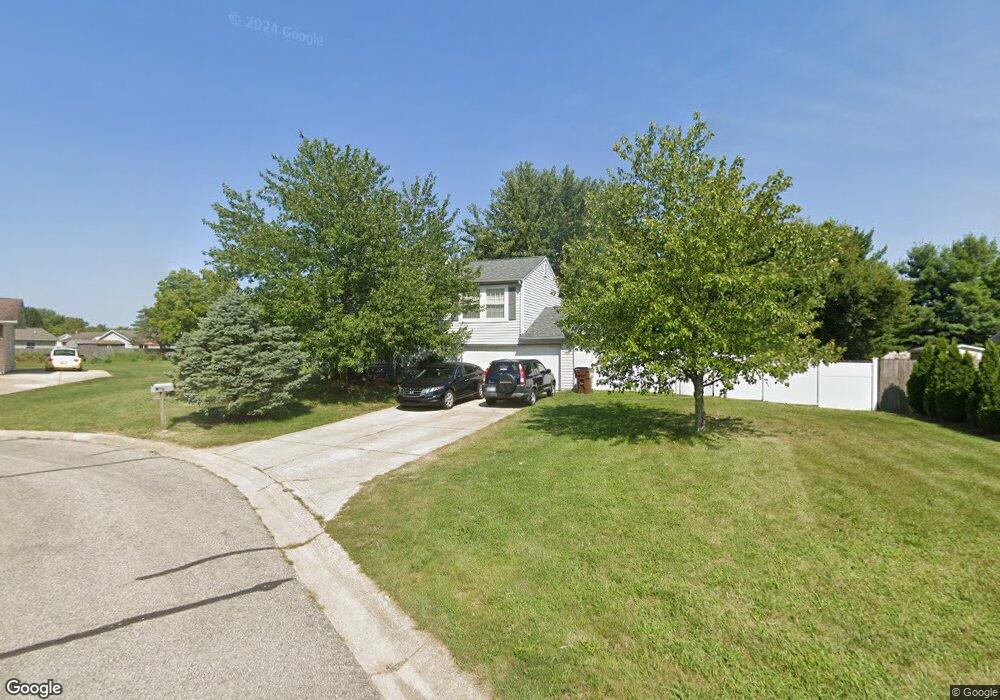 4733 Hackberry Dr, Columbus, IN 47201 - photo 1