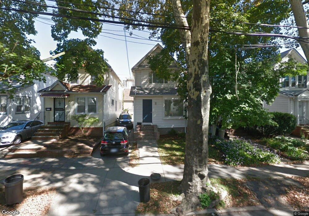 6921 Loubet St, Forest Hills, NY 11375 - photo 1